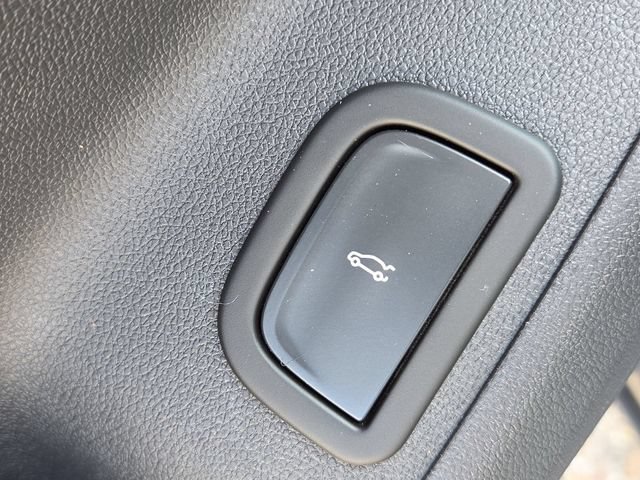 Certified 2024 Chevrolet Traverse LS w/ LPO, Floor Liner Package FWD image 45