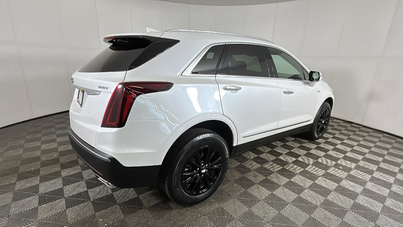 Used 2022 Cadillac XT5 Luxury AWD/4WD video 2