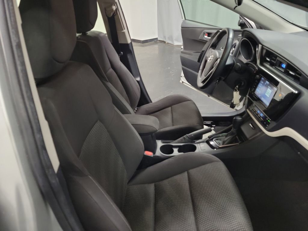 Used 2017 Toyota Corolla iM image 21