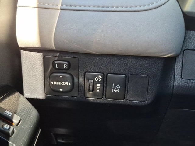 Used 2017 Toyota RAV4 Limited w/ Advanced Technology Package AWD/4WD image 25