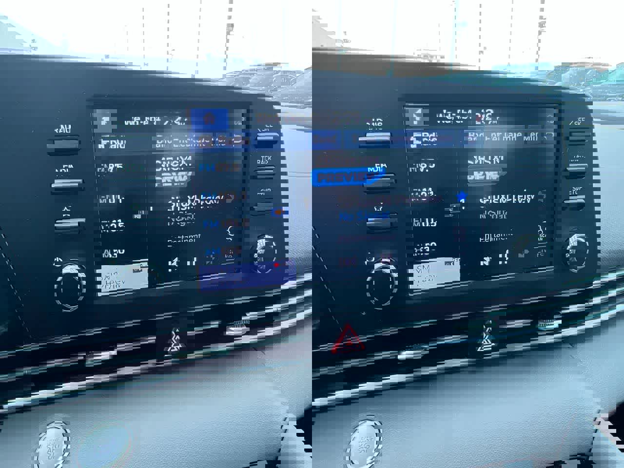 Used 2023 Hyundai Elantra Blue image 16