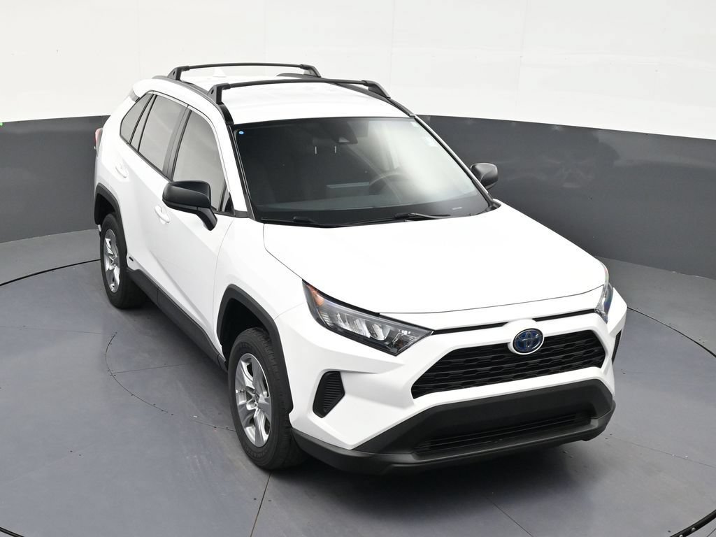 Used 2022 Toyota RAV4 LE AWD/4WD image 19