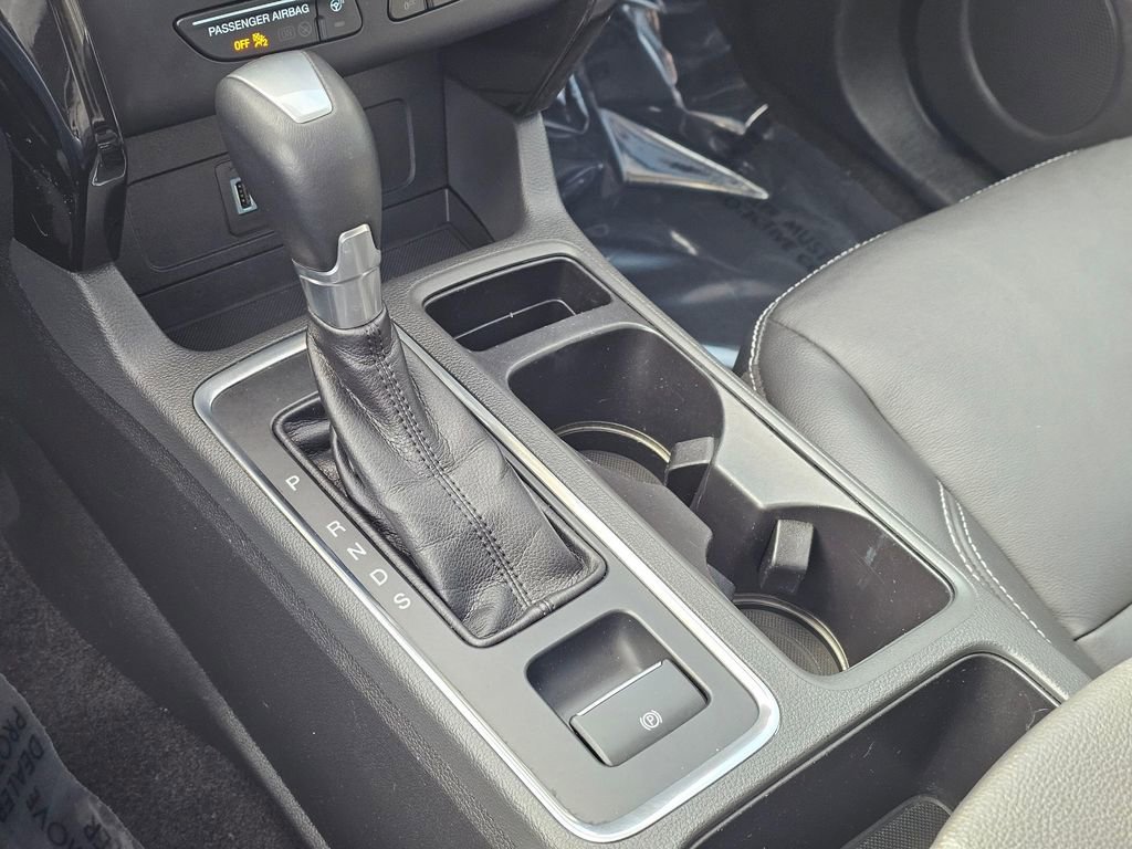 Used 2017 Ford Escape Titanium w/ Equipment Group 301A image 33