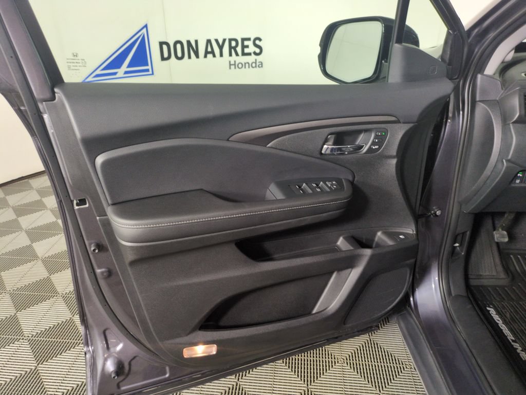 Certified 2023 Honda Ridgeline RTL-E image 14