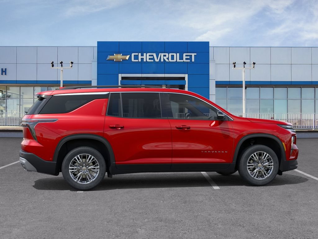 New 2026 Chevrolet Traverse LT w/ Driver Confidence Package AWD/4WD image 5