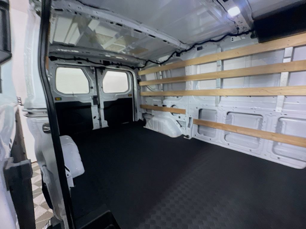 Certified 2024 Ford Transit 250 Low Roof w/ Exterior Upgrade Package RWD image 24
