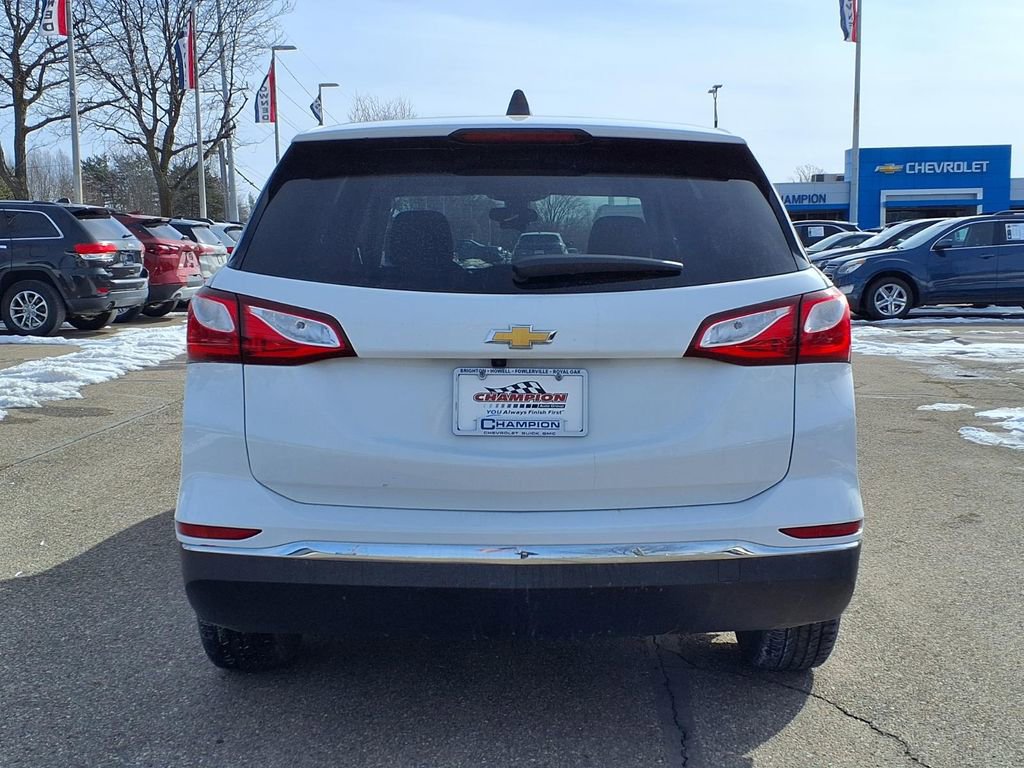 Used 2021 Chevrolet Equinox LT w/ LPO, Floor Liner Package image 5