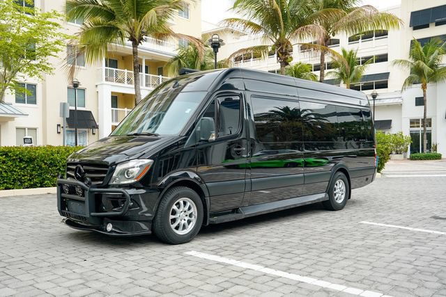 Used 2018 Mercedes-Benz Sprinter 3500 image 8