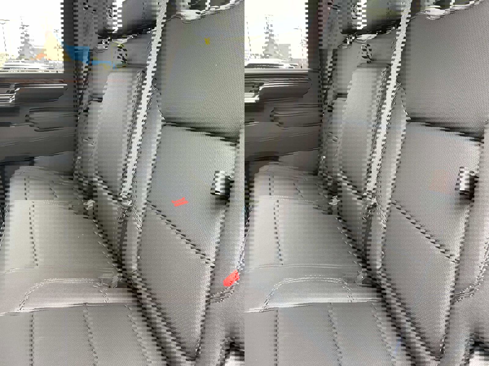 New 2026 GMC Sierra 3500 SLT w/ SLT Premium Package image 25