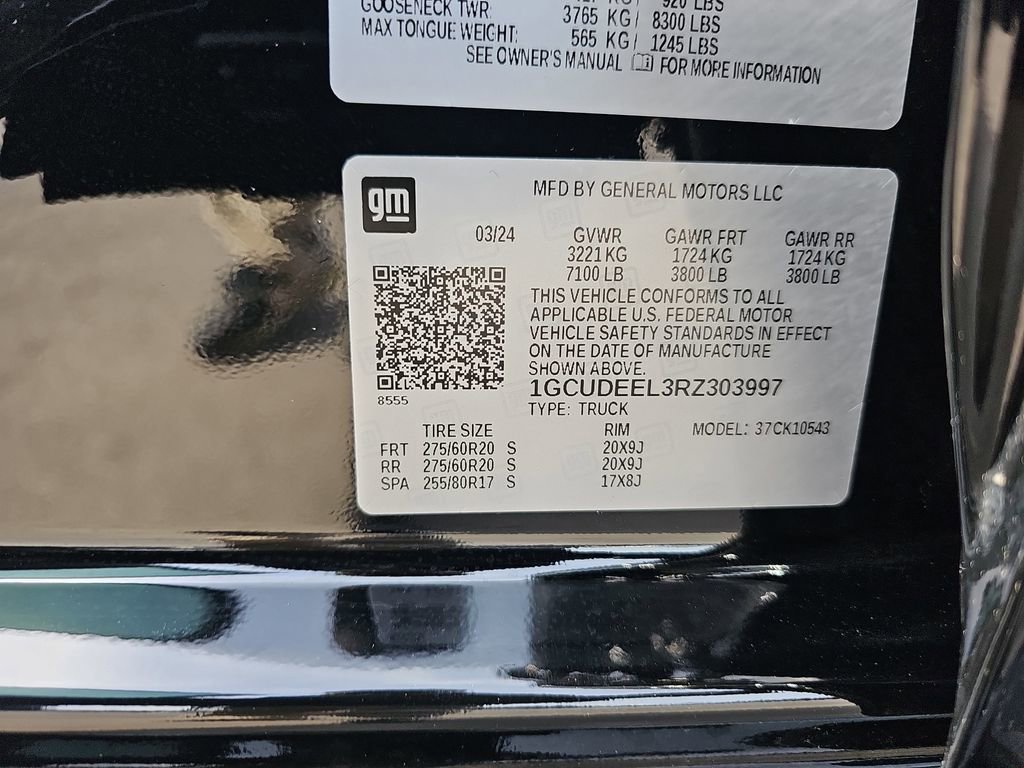 Used 2024 Chevrolet Silverado 1500 RST w/ Z71 Off-Road Package AWD/4WD image 37