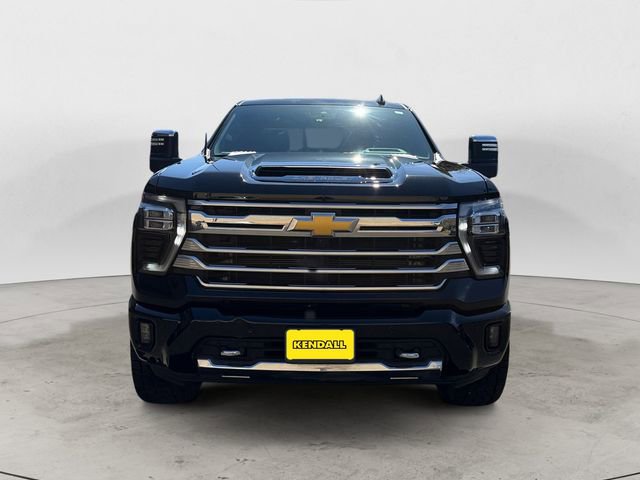 Used 2024 Chevrolet Silverado 2500 High Country w/ High Country Premium Package image 8