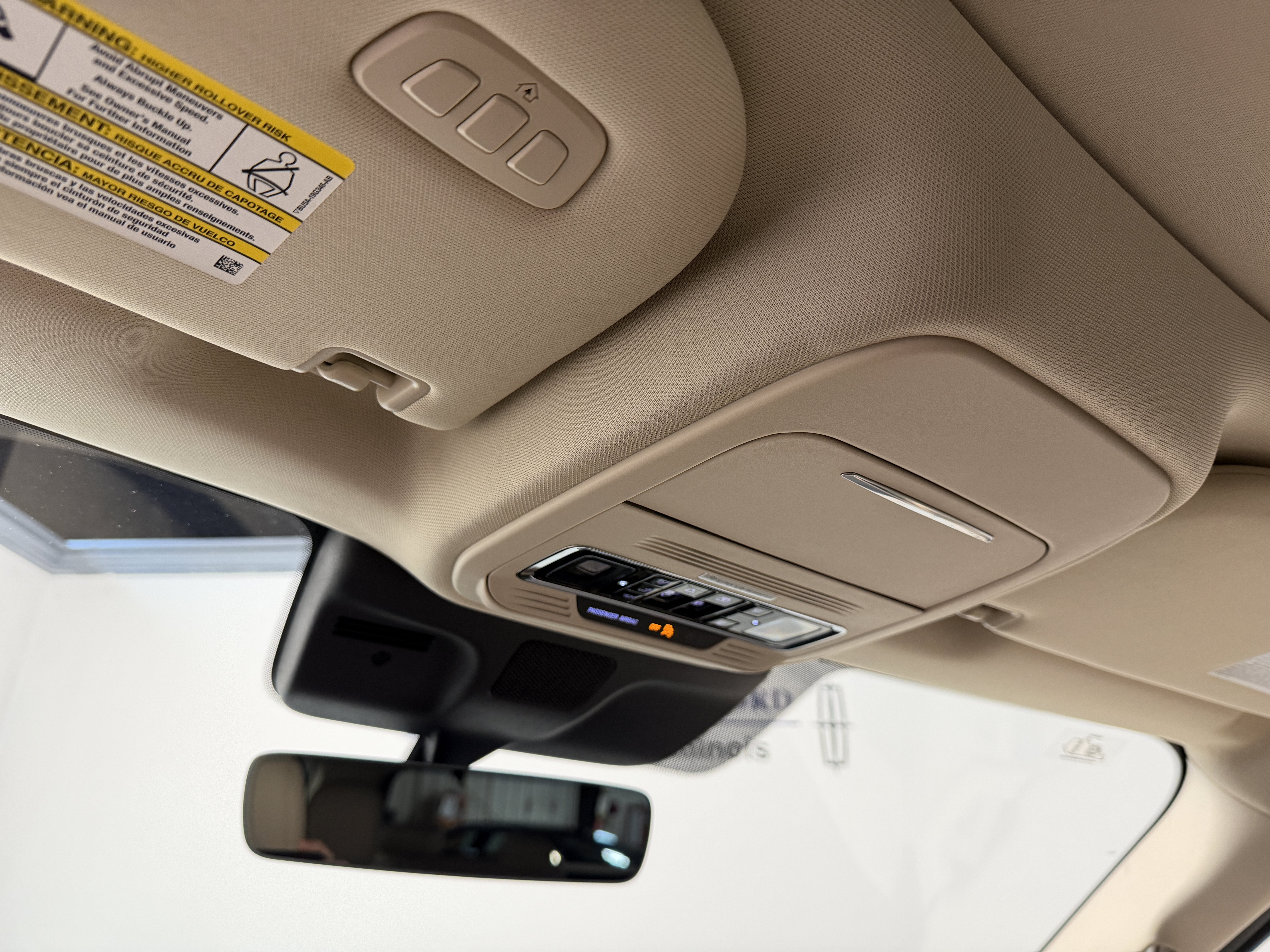 New 2027 Lincoln Navigator Reserve w/ Jet Appearance Package AWD/4WD image 6