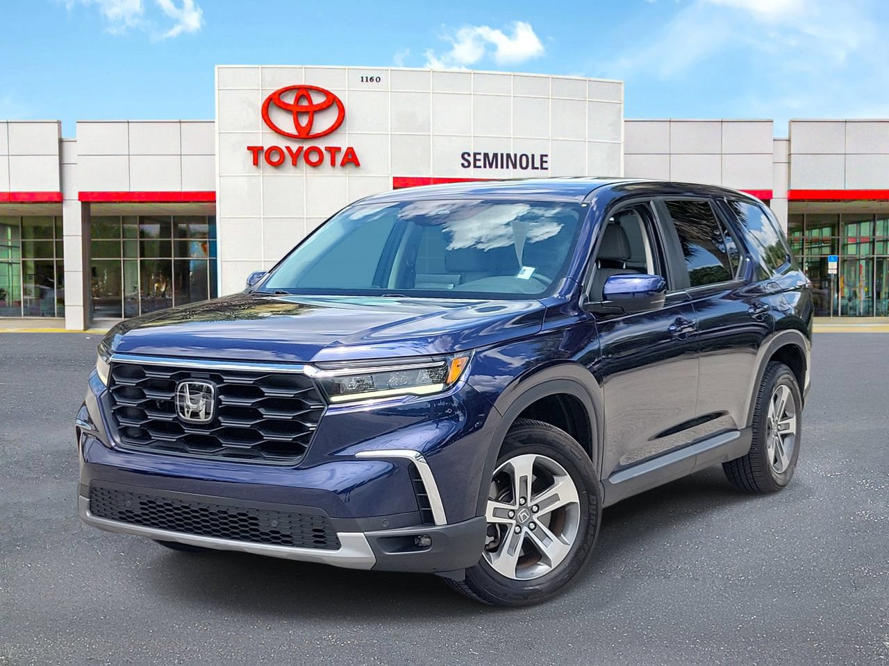 Used 2025 Honda Pilot EX-L 360° Tour