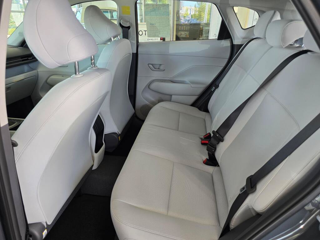 New 2026 Hyundai Kona SE AWD/4WD image 35
