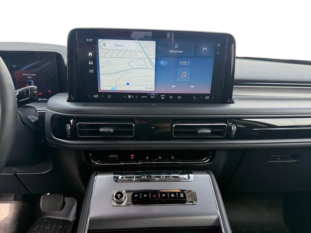 Used 2025 Lincoln Aviator AWD image 17