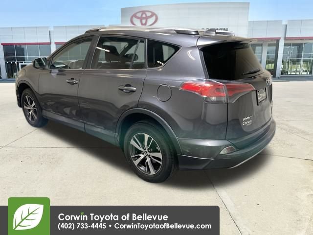 Used 2018 Toyota RAV4 XLE image 3