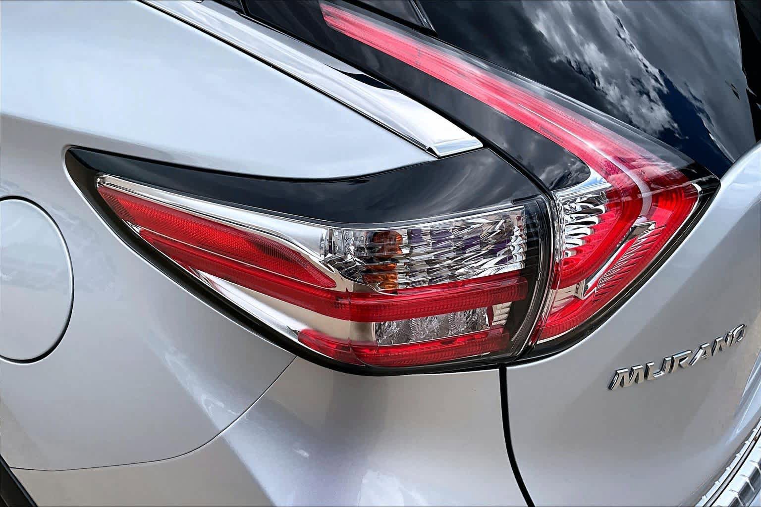 Used 2018 Nissan Murano SV FWD image 26