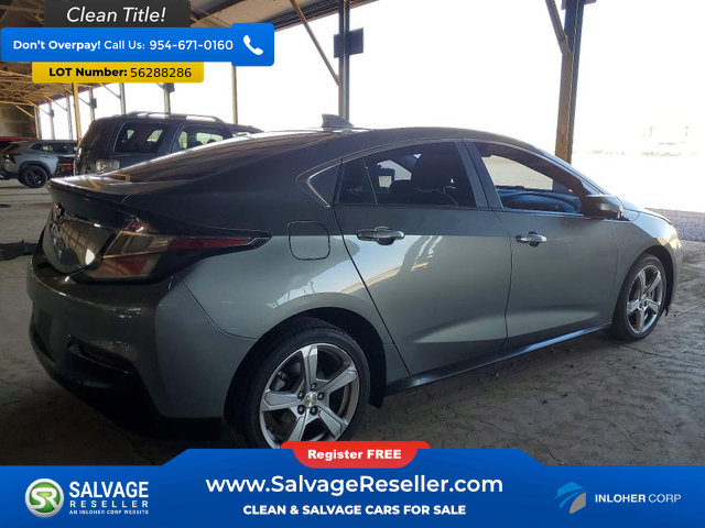 Used 2016 Chevrolet Volt LT w/ Comfort Package FWD image 4
