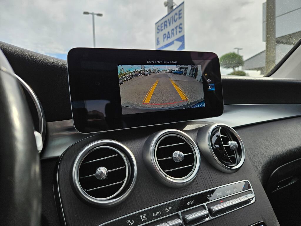 Used 2020 Mercedes-Benz GLC 300 4MATIC image 26