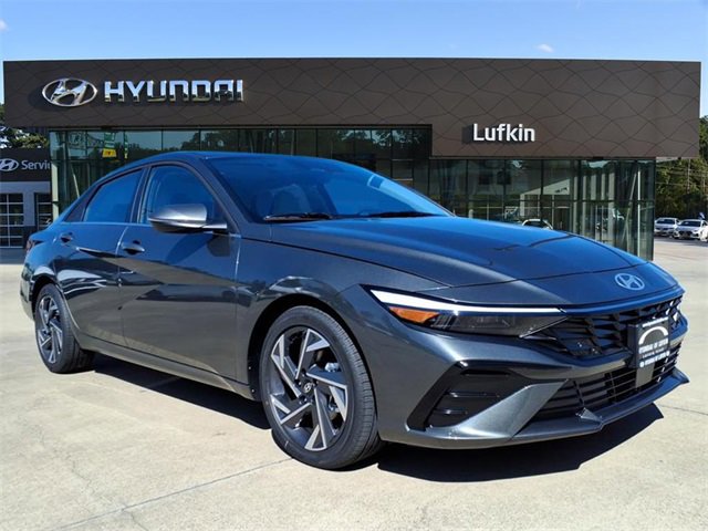 New 2025 Hyundai Elantra Limited