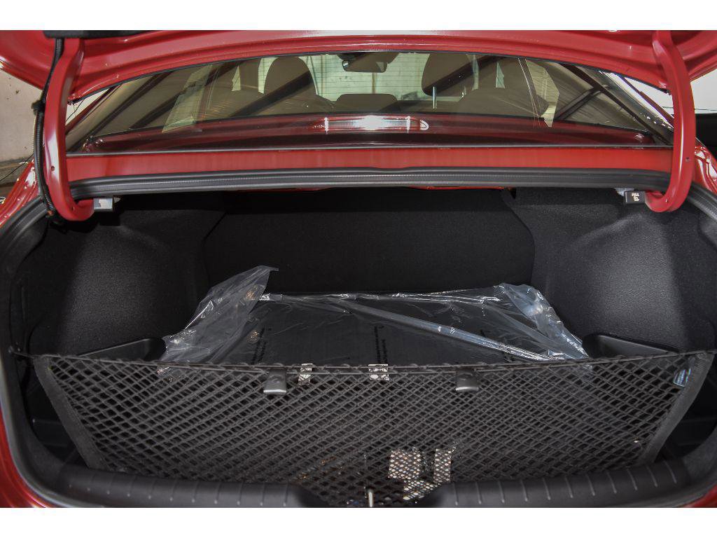 New 2025 Hyundai Elantra Sport image 75