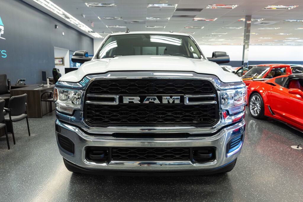 Used 2020 RAM 3500 Tradesman AWD/4WD image 3