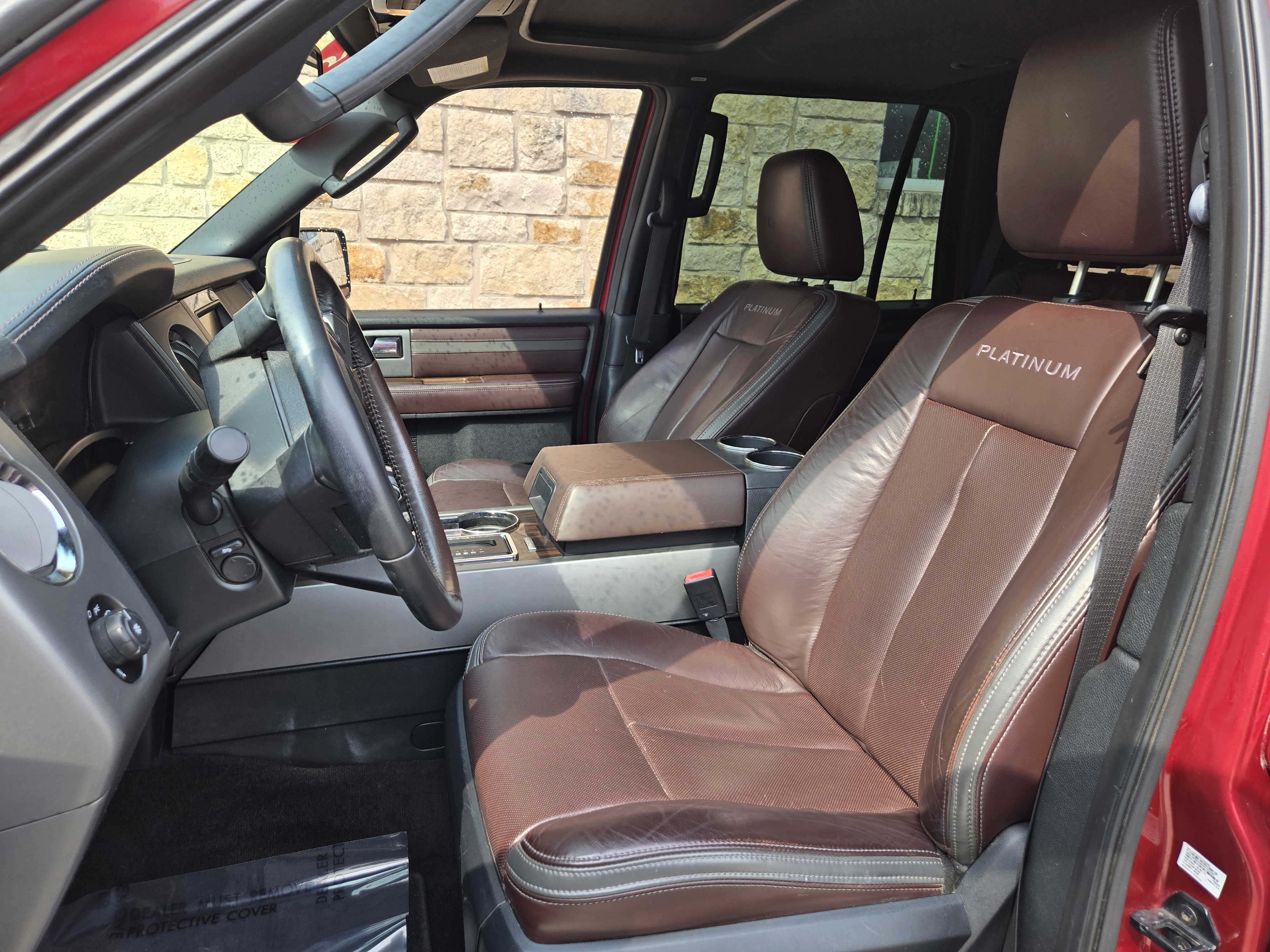 Used 2015 Ford Expedition Platinum image 5
