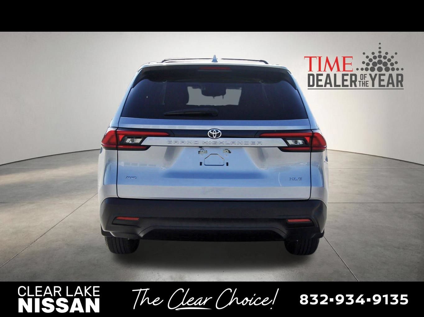 Used 2024 Toyota Grand Highlander AWD image 6