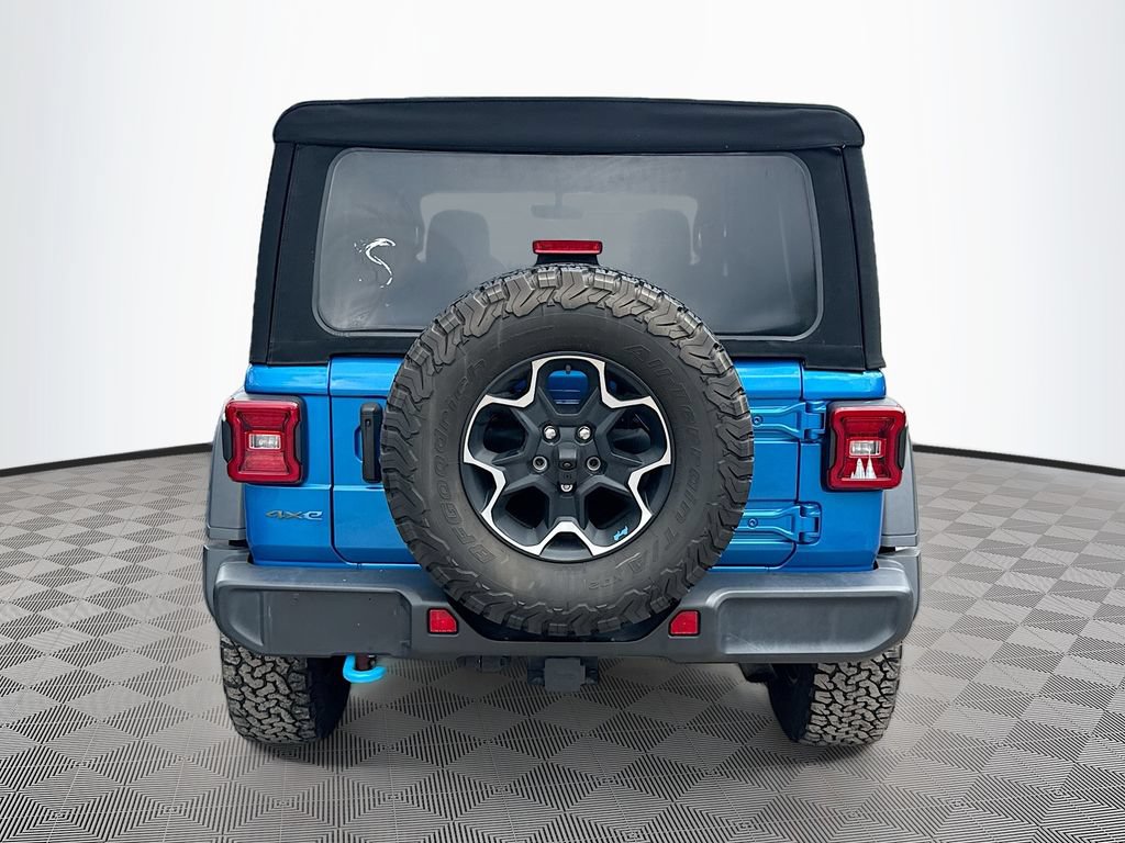 Used 2023 Jeep Wrangler Unlimited Rubicon 4xe w/ Cold Weather Group AWD/4WD image 7