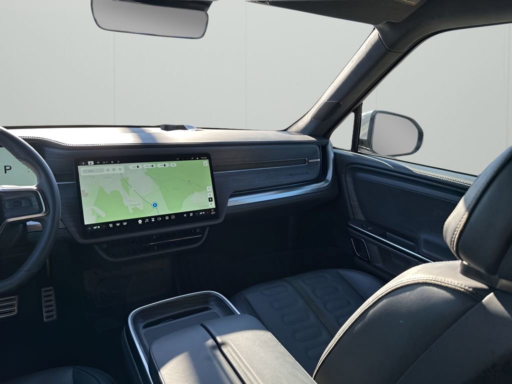 Used 2024 Rivian R1S Adventure image 24