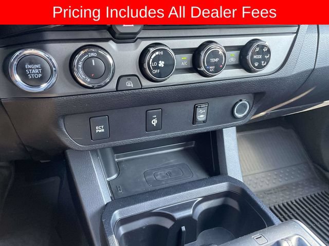 Used 2017 Toyota Tacoma TRD Sport w/ Tow Package (A/T) AWD/4WD image 34