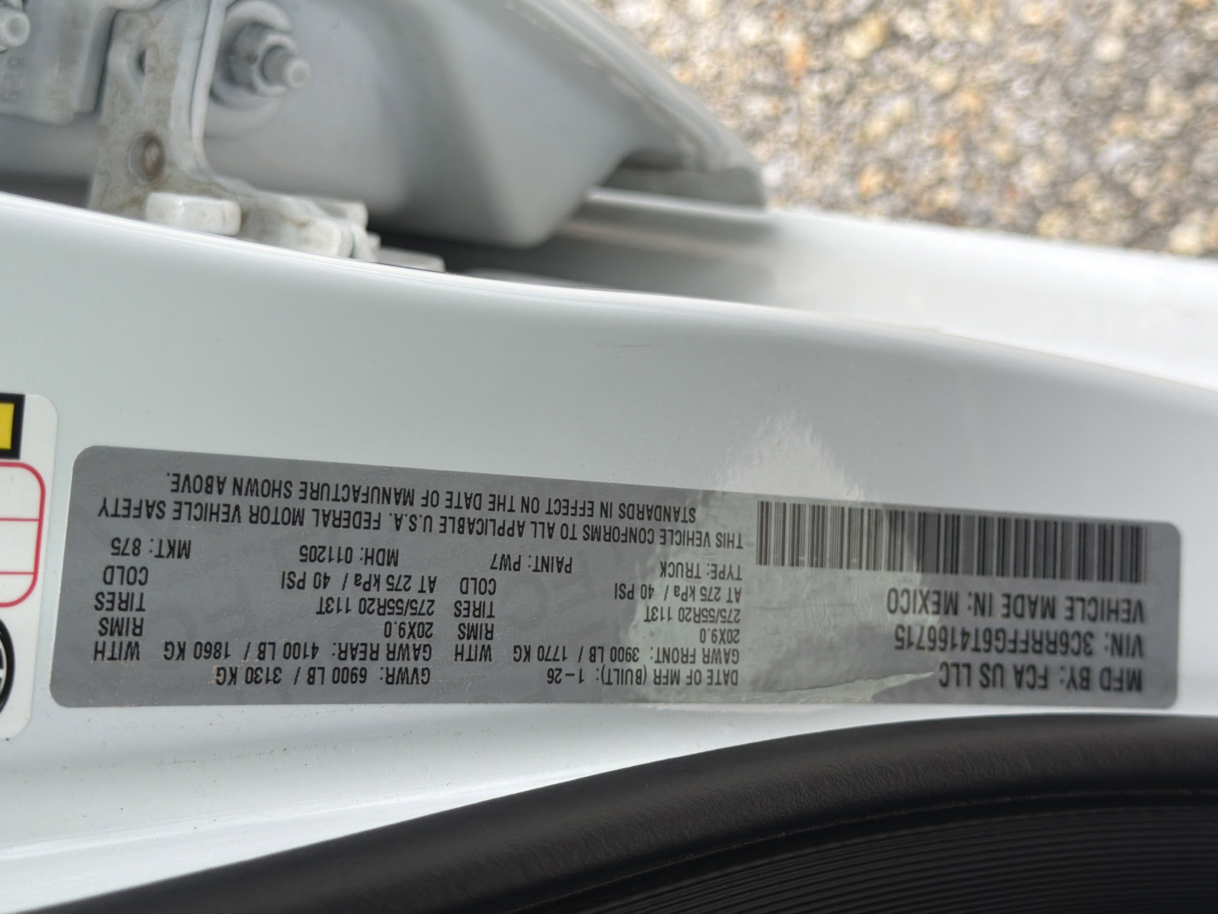 New 2026 RAM 1500 4x4 Crew Cab image 34