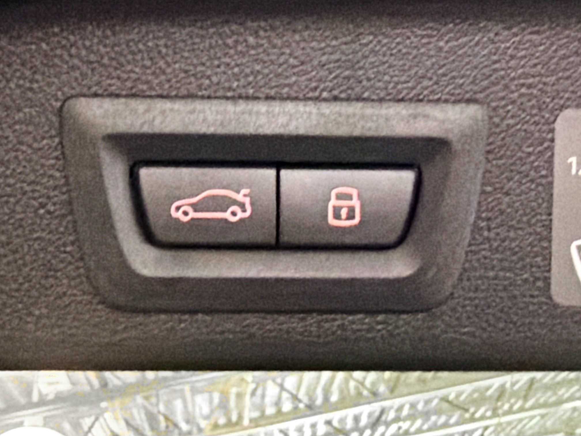 New 2026 BMW X5 xDrive50e w/ M Sport Package image 13