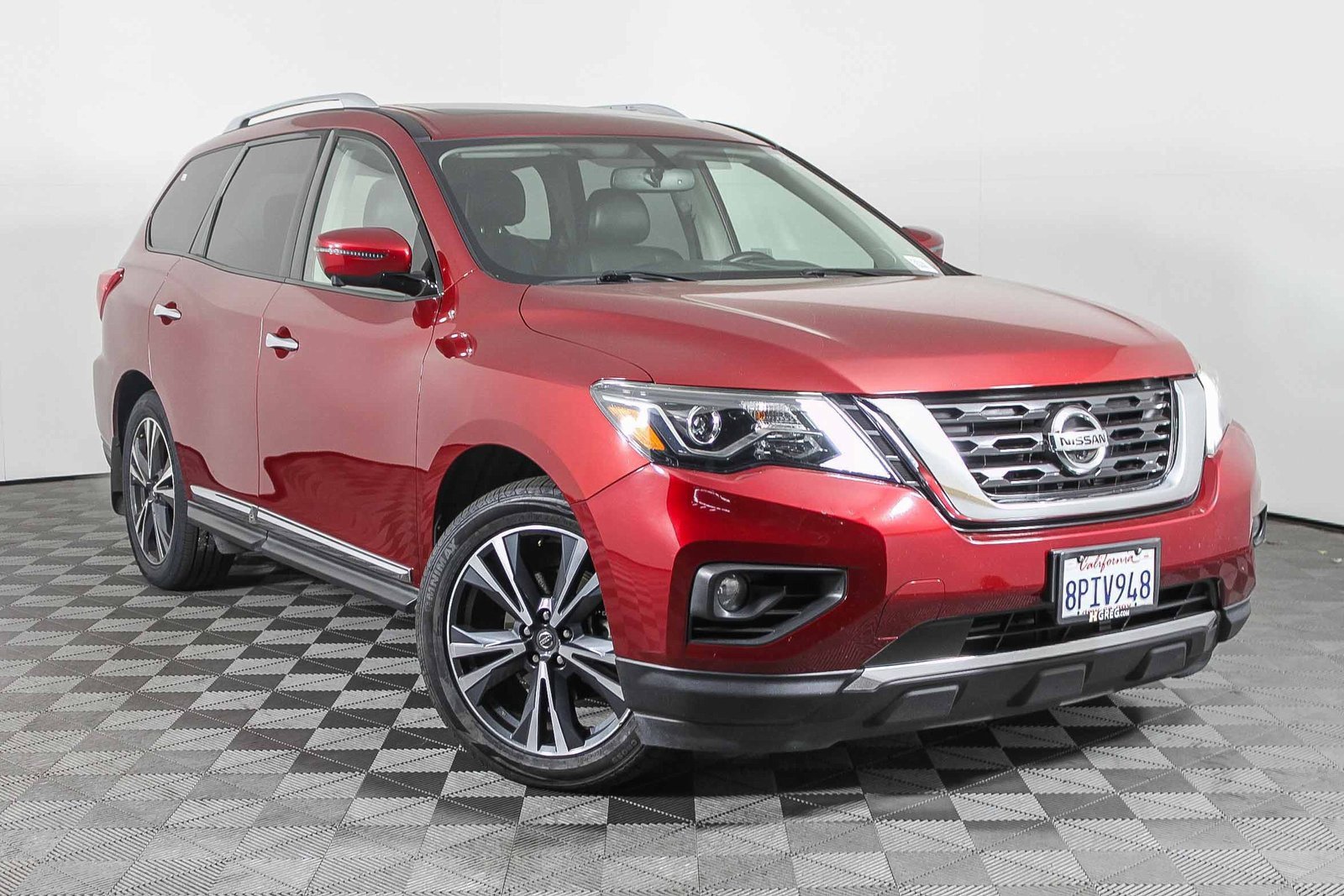 Used 2019 Nissan Pathfinder Platinum w/ Cargo Package