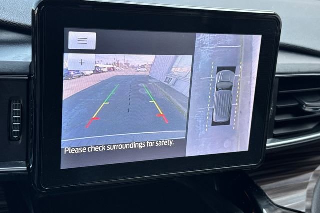 Used 2023 Ford Explorer Limited image 25