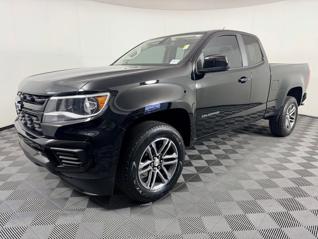 Used 2021 Chevrolet Colorado W/T w/ Custom Special Edition image 3