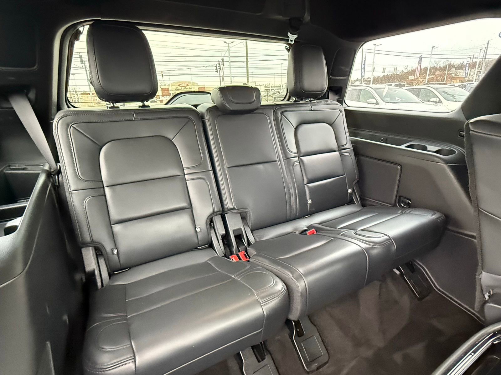 Used 2023 Lincoln Navigator Reserve image 15