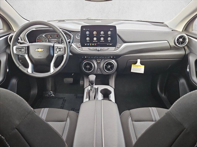 Used 2026 Chevrolet Blazer LT FWD image 16