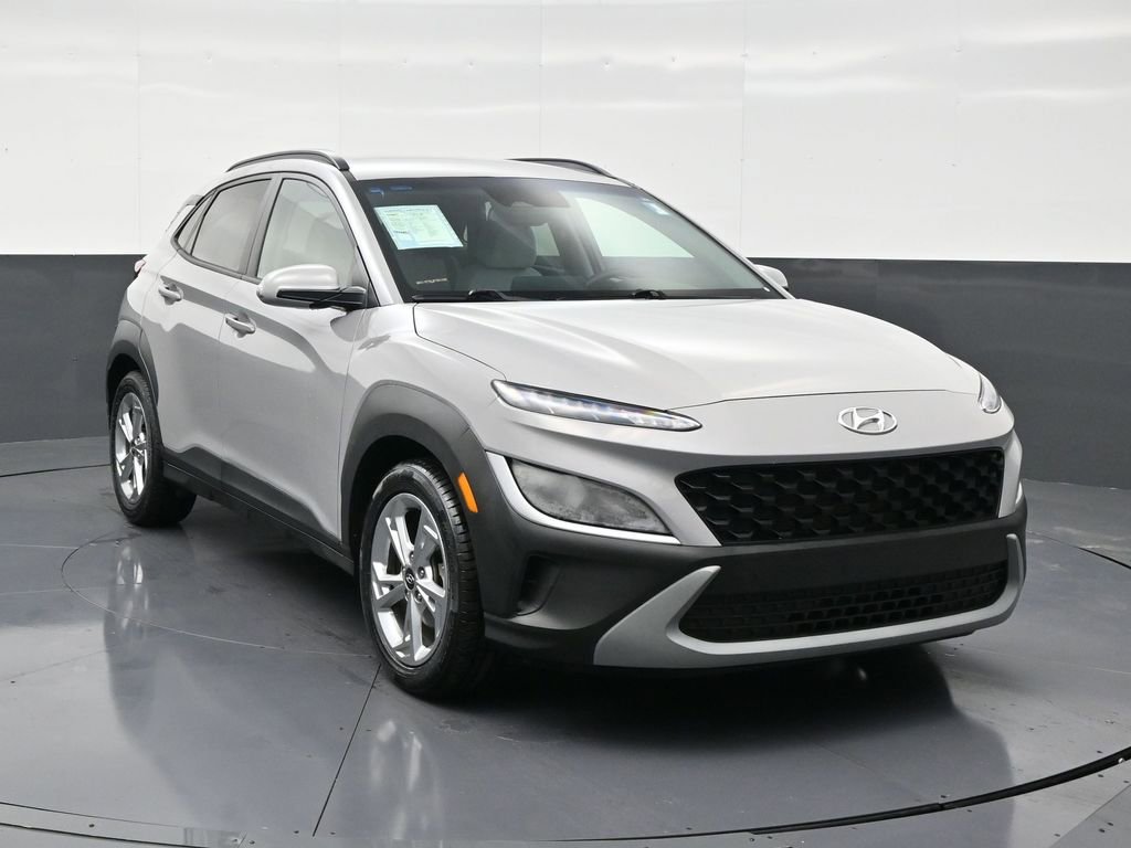Used 2022 Hyundai Kona SEL image 7