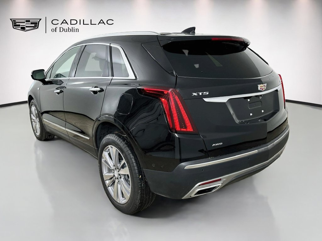 New 2026 Cadillac XT5 Premium Luxury w/ LPO, Floor Liner Package AWD/4WD image 7