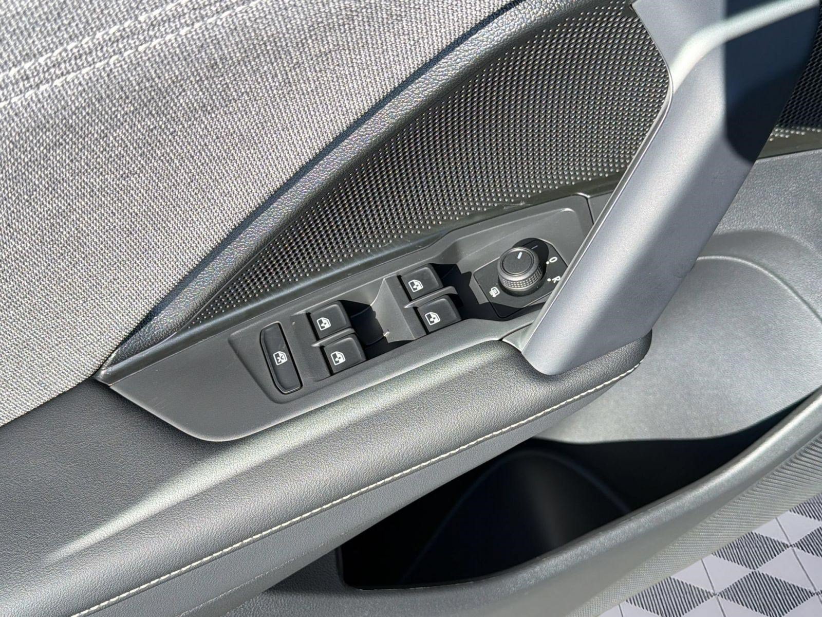 Certified 2026 Volkswagen Tiguan S FWD image 25