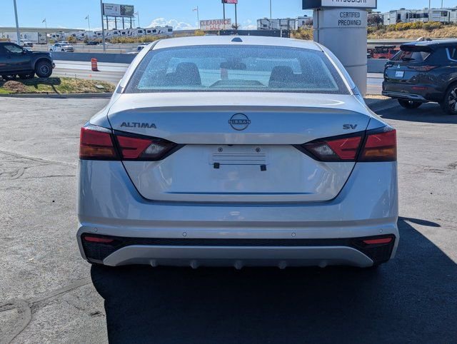 Used 2023 Nissan Altima 2.5 SV FWD image 6