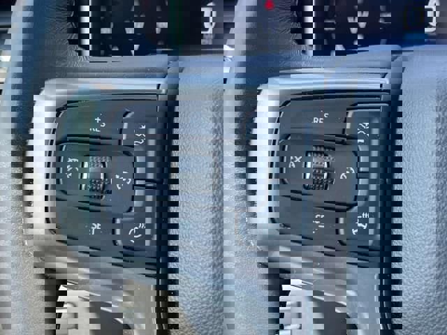 Used 2022 Chevrolet Silverado 1500 LT image 20