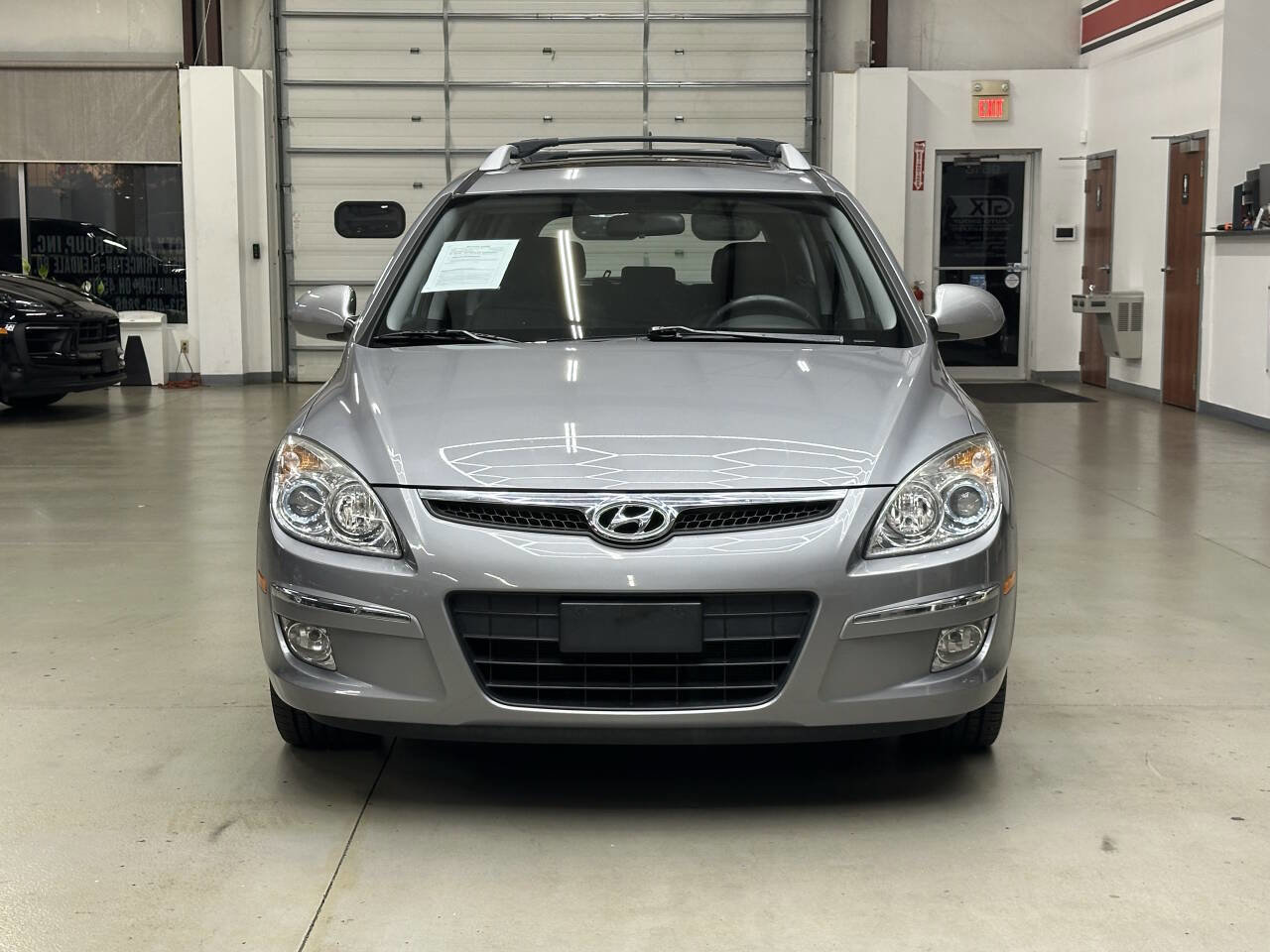 Used 2012 Hyundai Elantra image 6