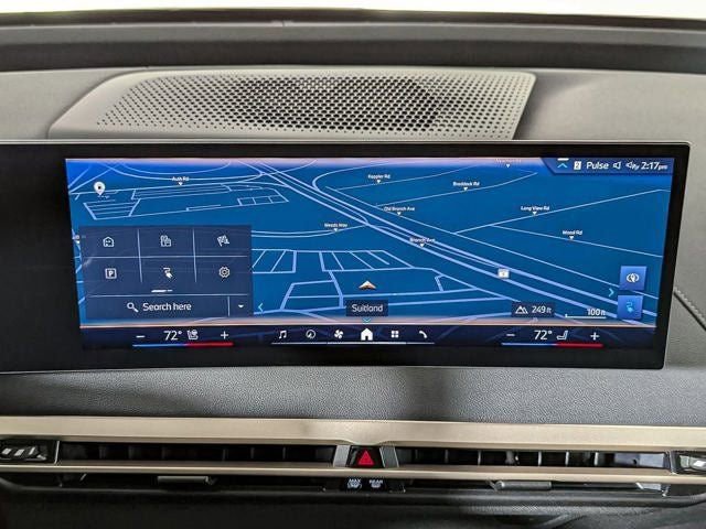 Used 2026 BMW iX xDrive60 w/ Premium Package image 18