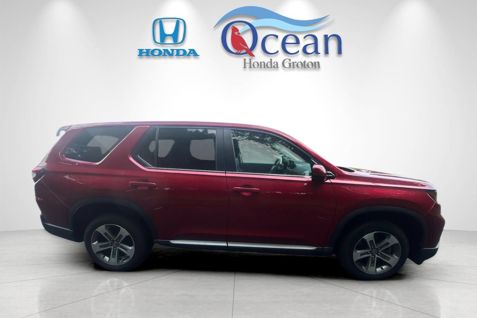 Used 2023 Honda Pilot EX-L image 2