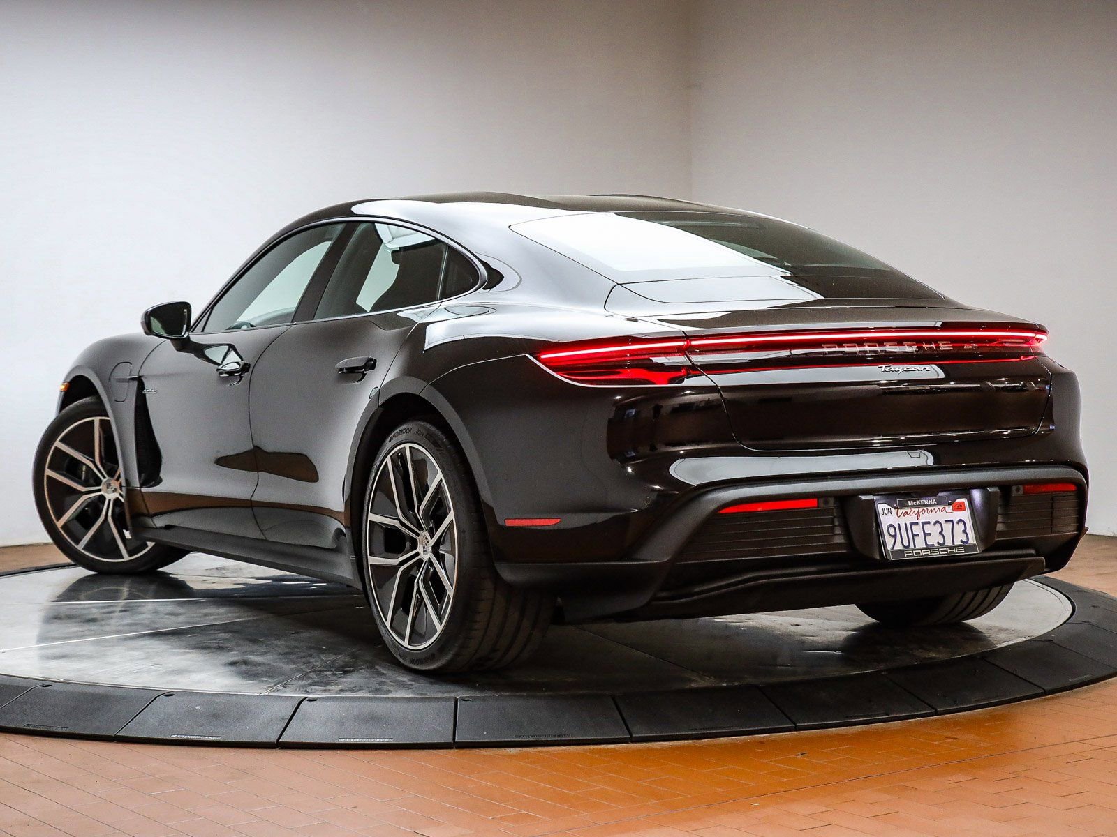 Certified 2025 Porsche Taycan RWD image 3