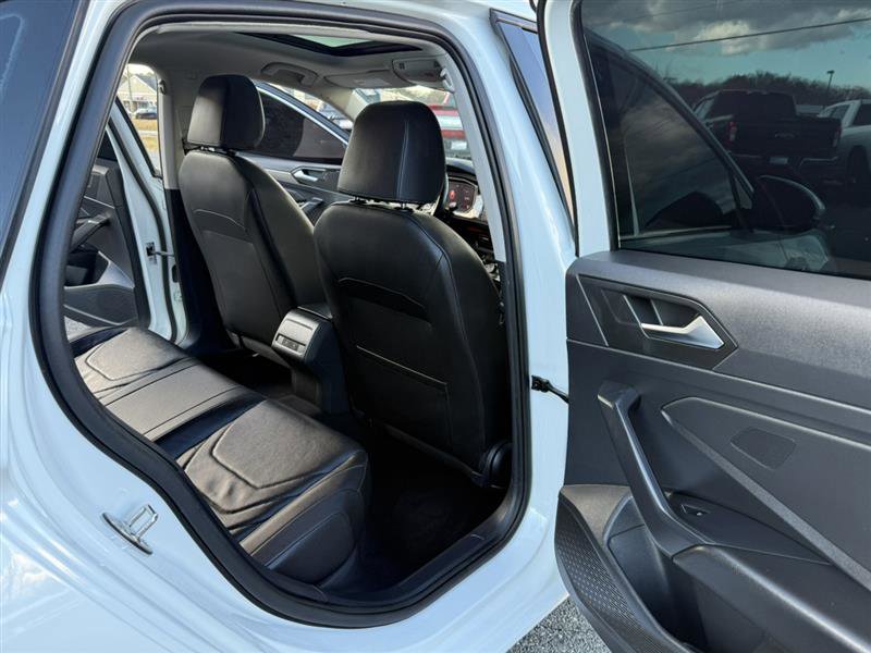 Used 2019 Volkswagen Jetta SEL Premium FWD image 17