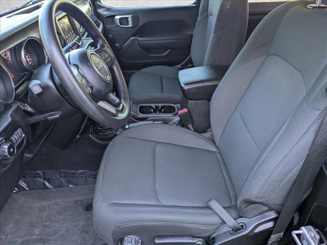Used 2022 Jeep Wrangler Sport image 15