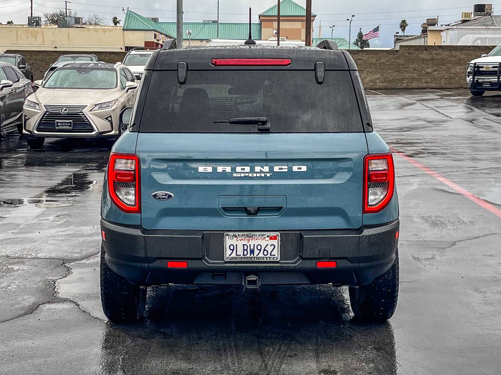 Used 2023 Ford Bronco Sport Badlands image 3